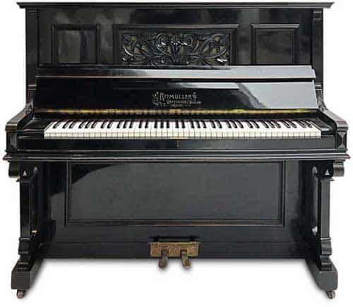 Ritmueller-Altes-Klavier-V3